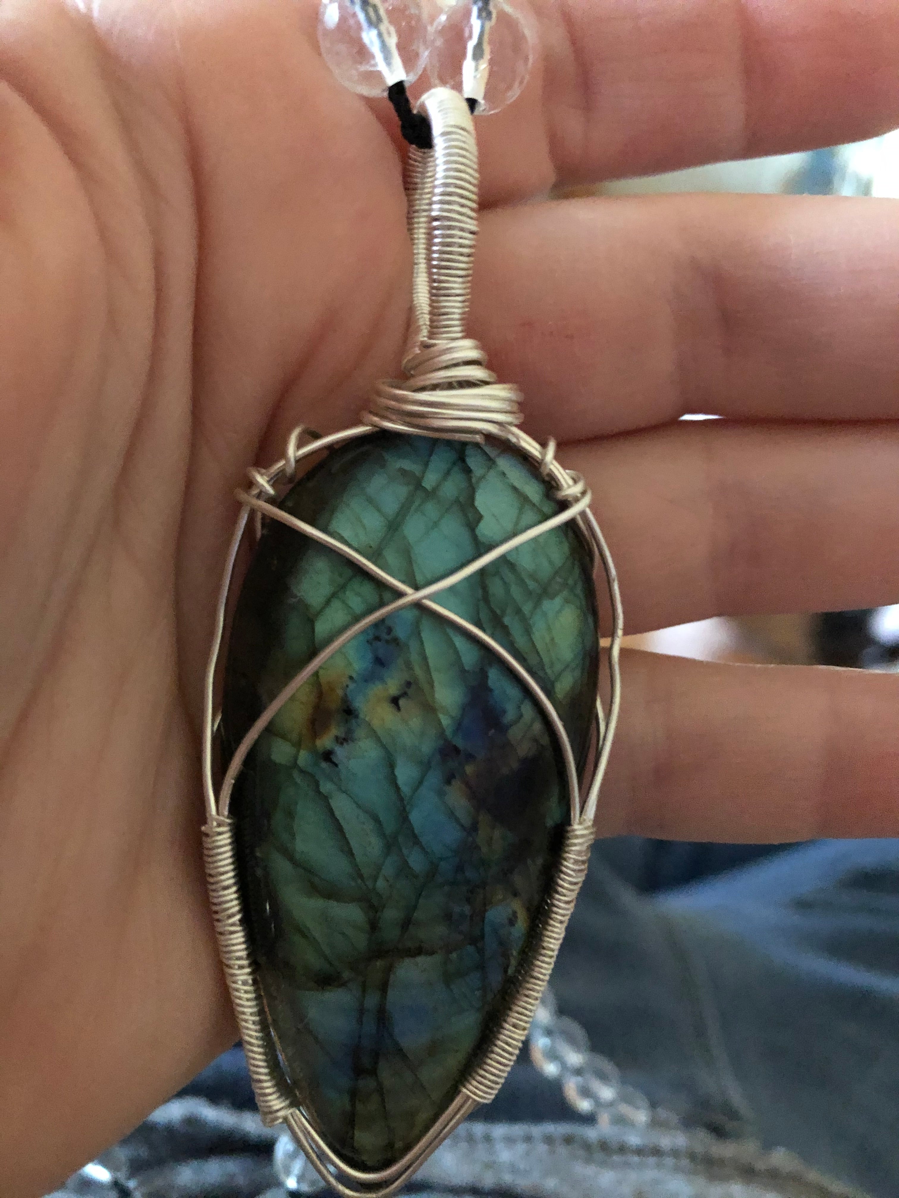Hand wired 925 Sterling Silver and Labradorite pendant and necklace